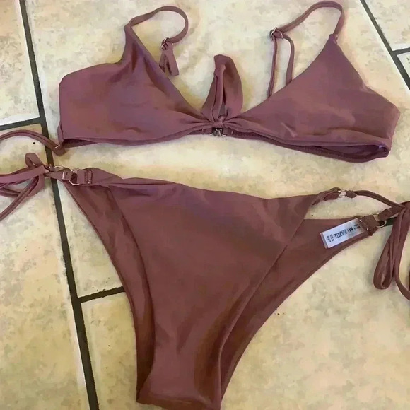 Zaful - Picture 1 of 3